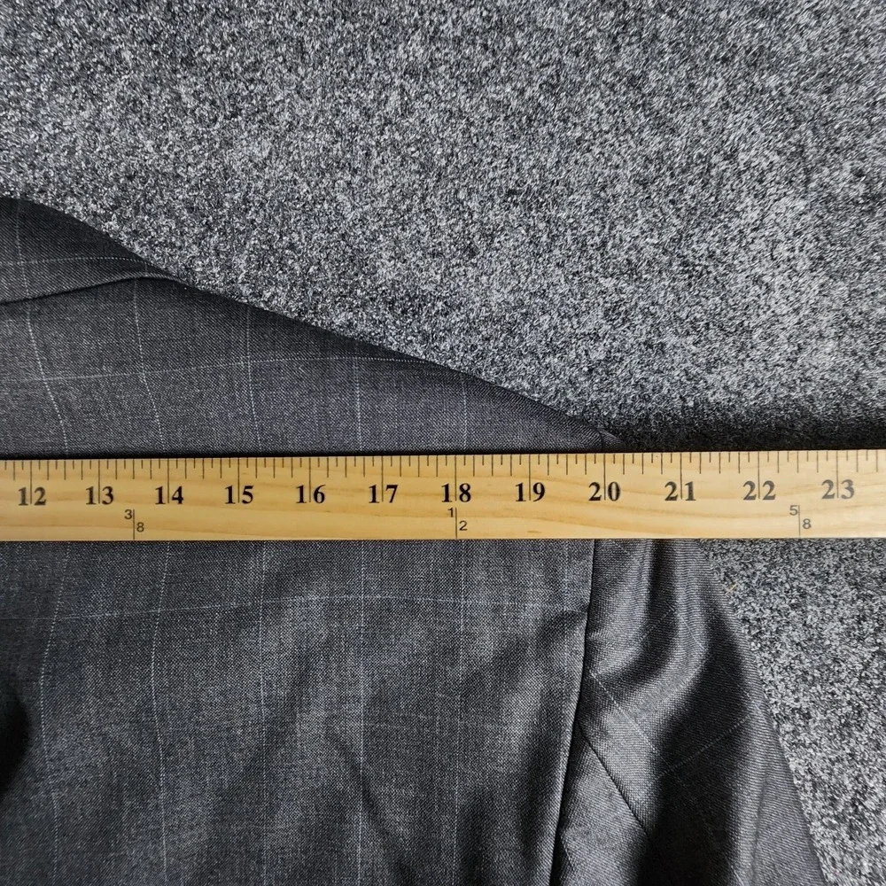 JOS‎ A BANK Men's Blazer 42L Wool Gray Windowpane Sport Coat Suit Jacket